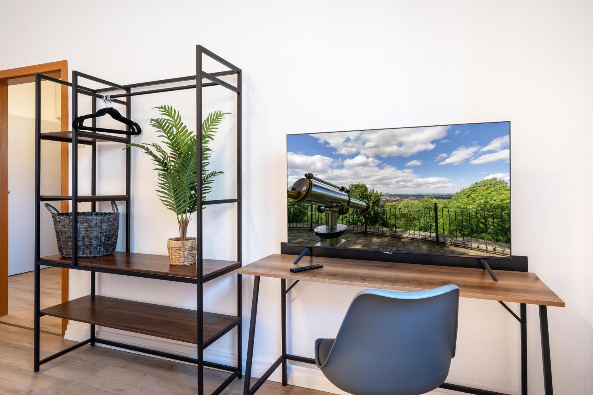 Cityapartment Wagner Mit Netlix Bielefeld Kültér fotó